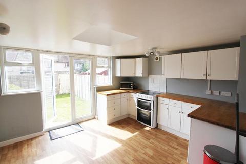 2 bedroom flat for sale, Gardner Road, Southwick, West Sussex, BN41 1PN