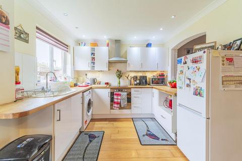 98 Alburgh Close, Bedford, MK42 0HF