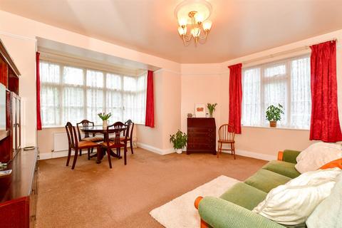 2 bedroom ground floor flat for sale, Stone Cross Road, Mayfield, East Sussex