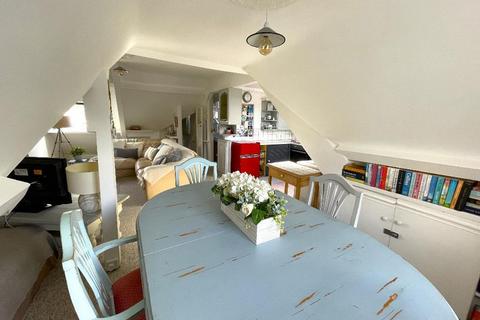 2 bedroom flat for sale, Penzance TR18