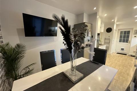 59 Armstead Road, Beighton, Sheffield, S20 1ES