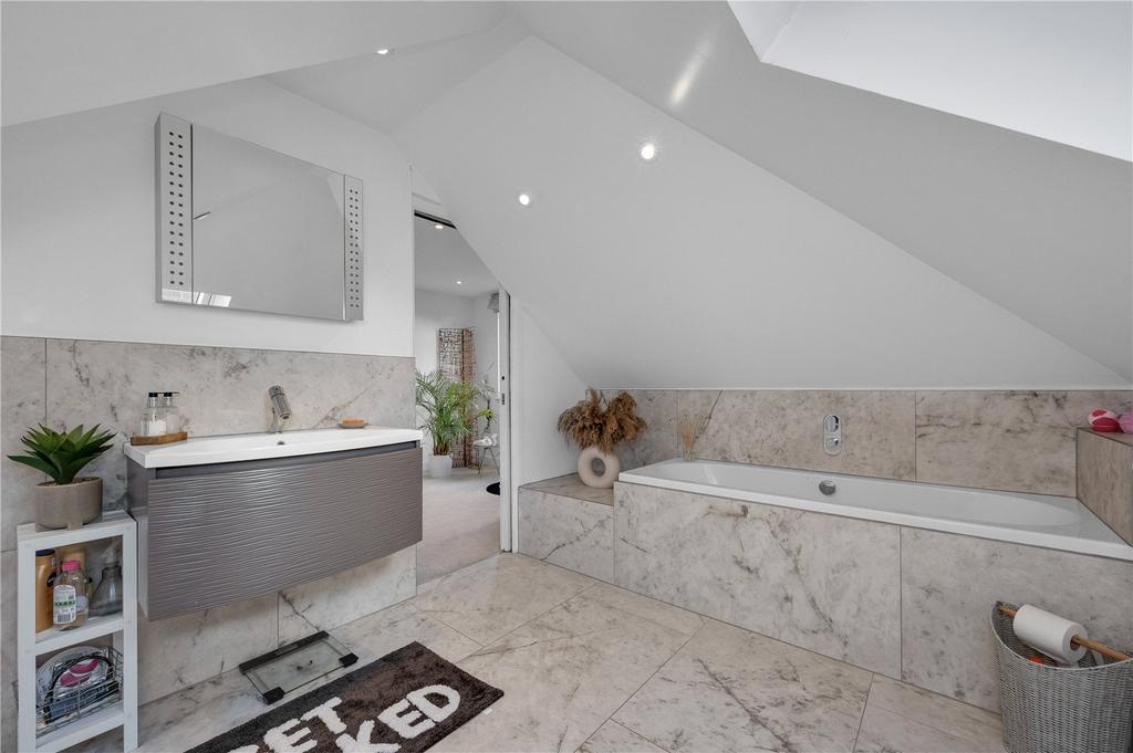 Bedroom Two Ensuite