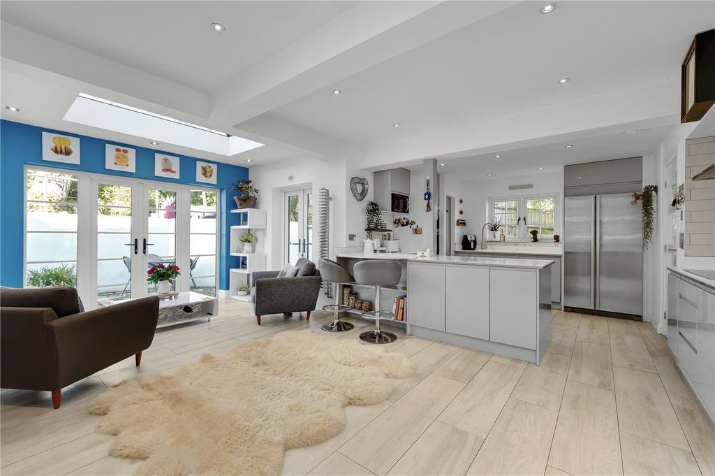 Kitchen/Family Room