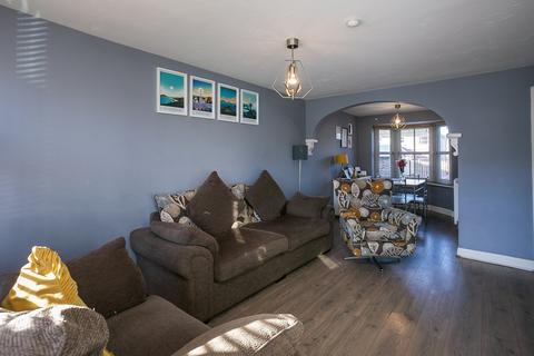82 Briarcroft Drive, Glasgow, G33 1RL