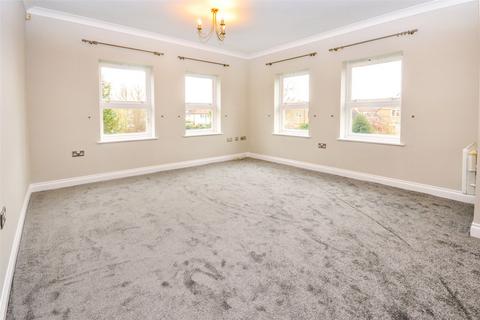2 bedroom apartment for sale, Cavell Drive, Bishops Stortford, Hertfordshire, CM23