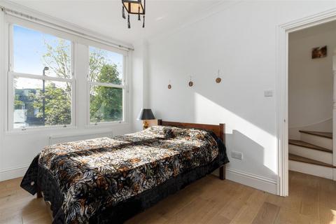 23 Ashcombe Road, London, SW19 8JP