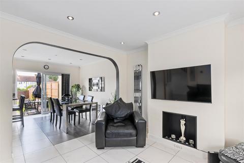 178 Tudor Drive, Morden, SM4 4PG