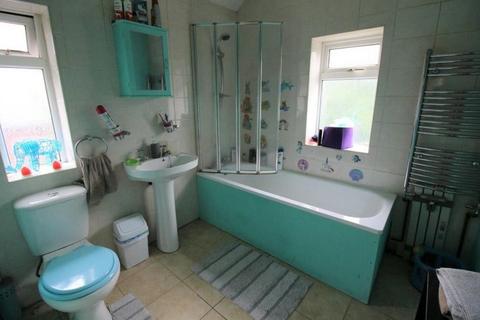 33 Kipling Road, Oldham, OL1 4LT