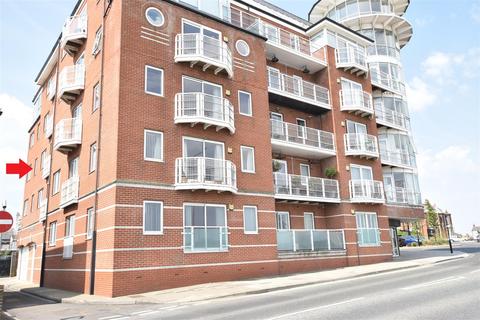 2 bedroom apartment for sale, Sea View Street, Cleethorpes DN35