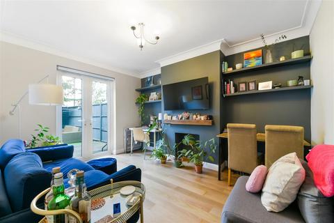 1 bedroom flat for sale, Grove Road, Wimbledon SW19