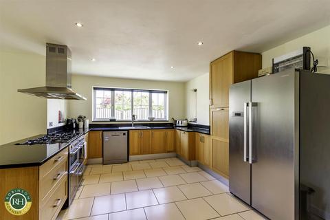 undefined, Station Road, Walkeringham, Doncaster