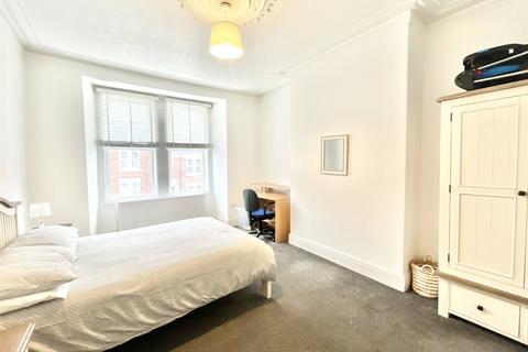 2 bedroom apartment for sale, Whitehall Road, Gateshead, NE8