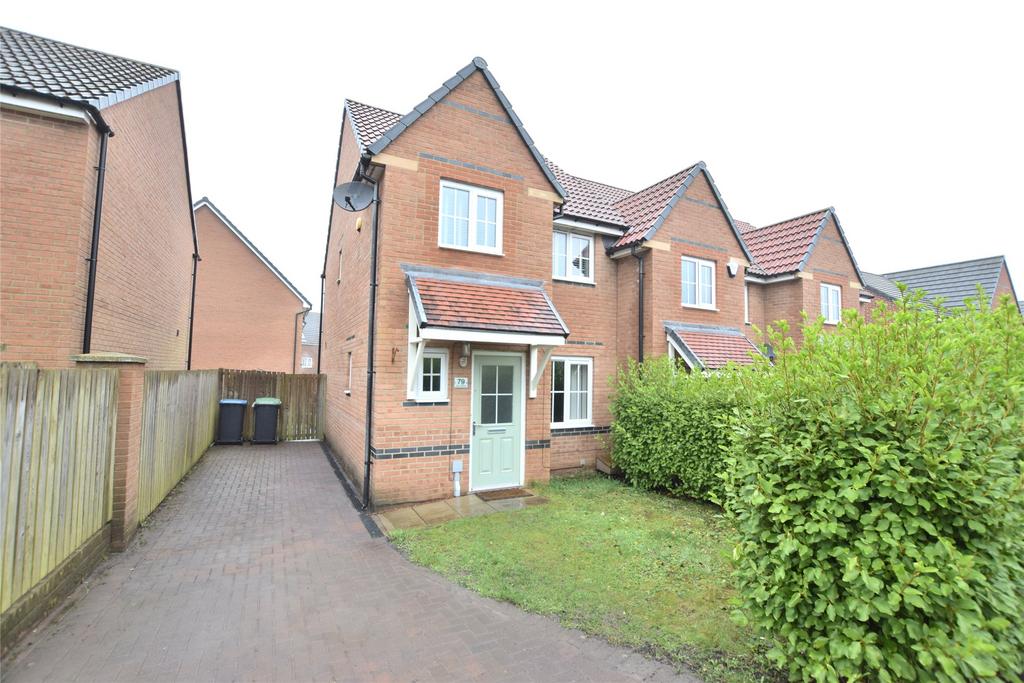 Lilac Crescent, Burnopfield, NE16 3 bed end of terrace house £850 pcm
