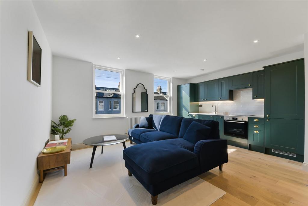 Quicks Road, Wimbledon SW19 1 bed flat for sale £430,000