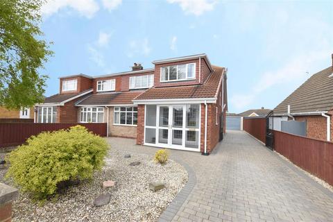 4 bedroom semi-detached house for sale, Mill Garth, Cleethorpes DN35