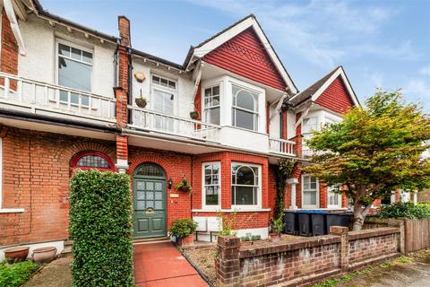 25a Stanton Road, London, SW20 8RW