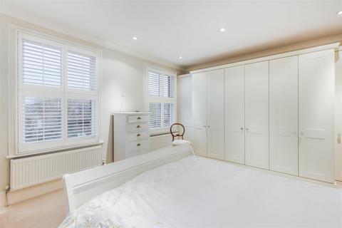 11 All Saints Road, London, SW19 1BU