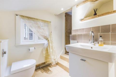 11 All Saints Road, London, SW19 1BU