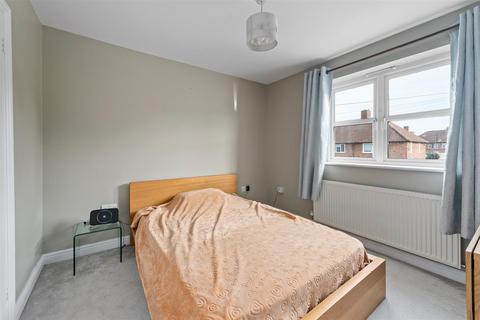 156a Abbotsbury Road, Morden, SM4 5JX