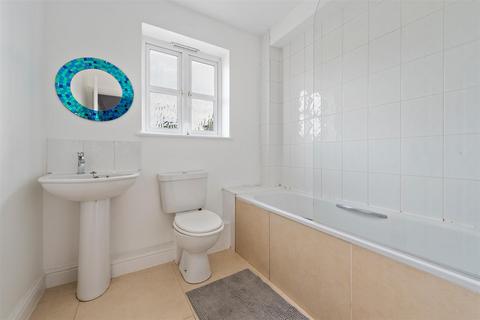 156a Abbotsbury Road, Morden, SM4 5JX