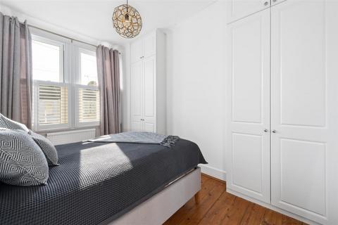 101 Effra Road, Wimbledon, London, SW19 8PS