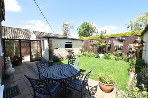 4 bedroom chalet for sale, Eastfield Rise, Holton - Le - Clay DN36