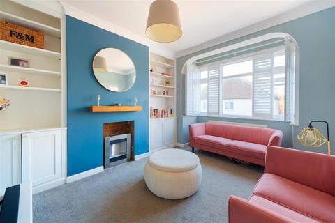 2 bedroom flat for sale - Rothesay Avenue, Wimbledon Chase SW20