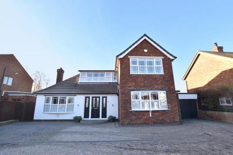 4 bedroom detached house for sale, Hardys Road, Cleethorpes DN35