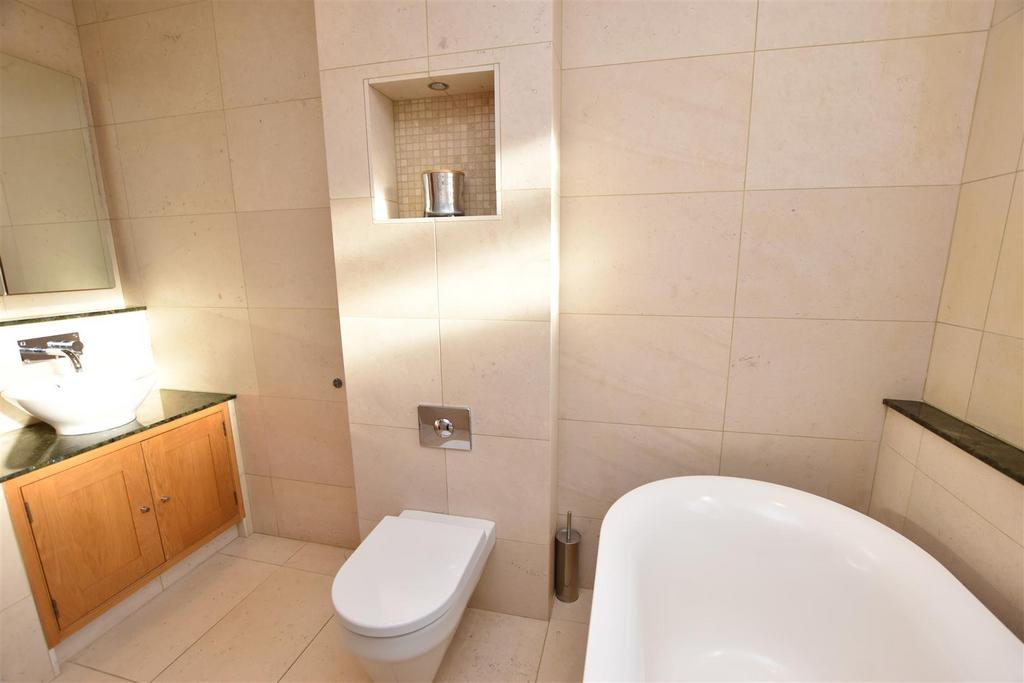 En suite bathroom