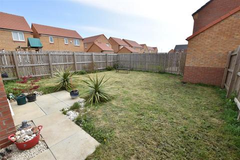 2 Cromwell Close, Grimsby, DN31 2FG