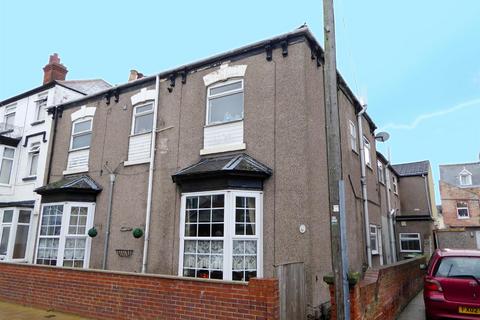 Flat 2, 13 Albert Road, Cleethorpes, DN35 8LX