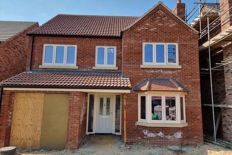6 bedroom detached house for sale, Clyburn Close, Tetney DN36