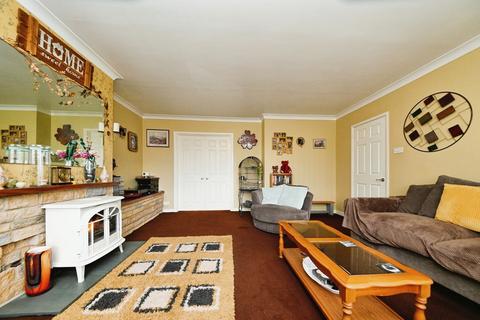 3 bedroom detached bungalow for sale - Church Road, Wisbech PE13