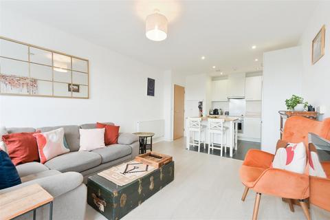 1 bedroom flat for sale, West Barnes Lane, West Wimbledon SW20