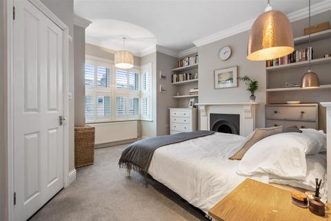 14 Ridley Road, London, SW19 1EU