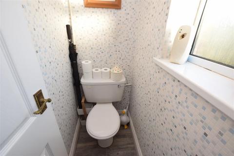 151 Fairway, Waltham, Grimsby, DN37 0NE