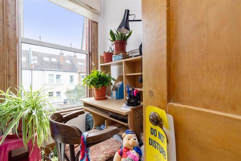 21 Effra Road, Wimbledon, London, SW19 8PW