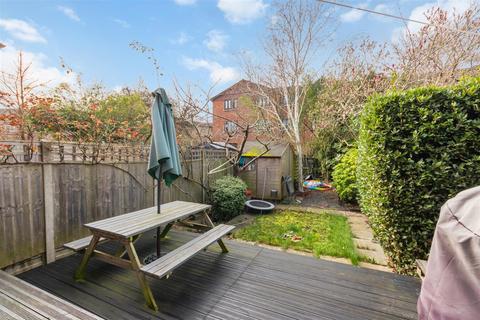 102 Bordesley Road, Morden, SM4 5LT