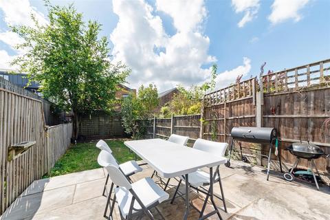 20 Caxton Road, London, SW19 8SJ