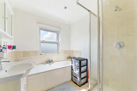 20 Caxton Road, London, SW19 8SJ