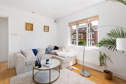 71 Quicks Road, London, SW19 1EX