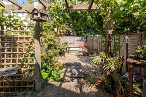 2 Cecil Road, London, SW19 1JT