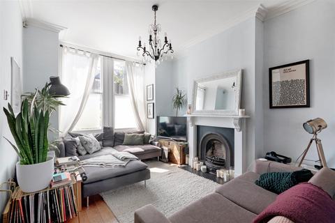 2 Cecil Road, London, SW19 1JT
