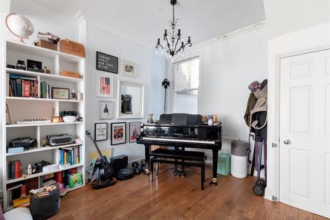 2 Cecil Road, London, SW19 1JT