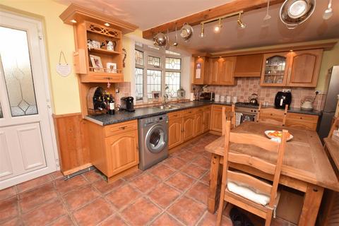 3 bedroom terraced house for sale, Beech Way, Cleethorpes DN35