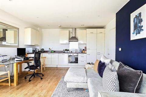 2 bedroom apartment for sale - Deering House, Ottley Drive, London SE3