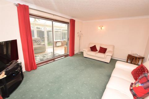 3 bedroom detached bungalow for sale, Cumberland Road, Cleethorpes DN35