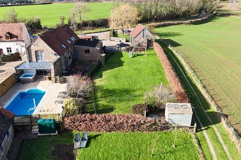 5 bedroom barn conversion for sale - Driffield Road, Lydney GL15