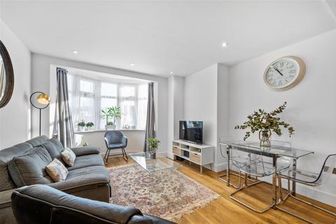 11 Grand Drive, Raynes Park, London, SW20 0JB
