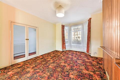 12 Effra Road, Wimbledon, London, SW19 8PP